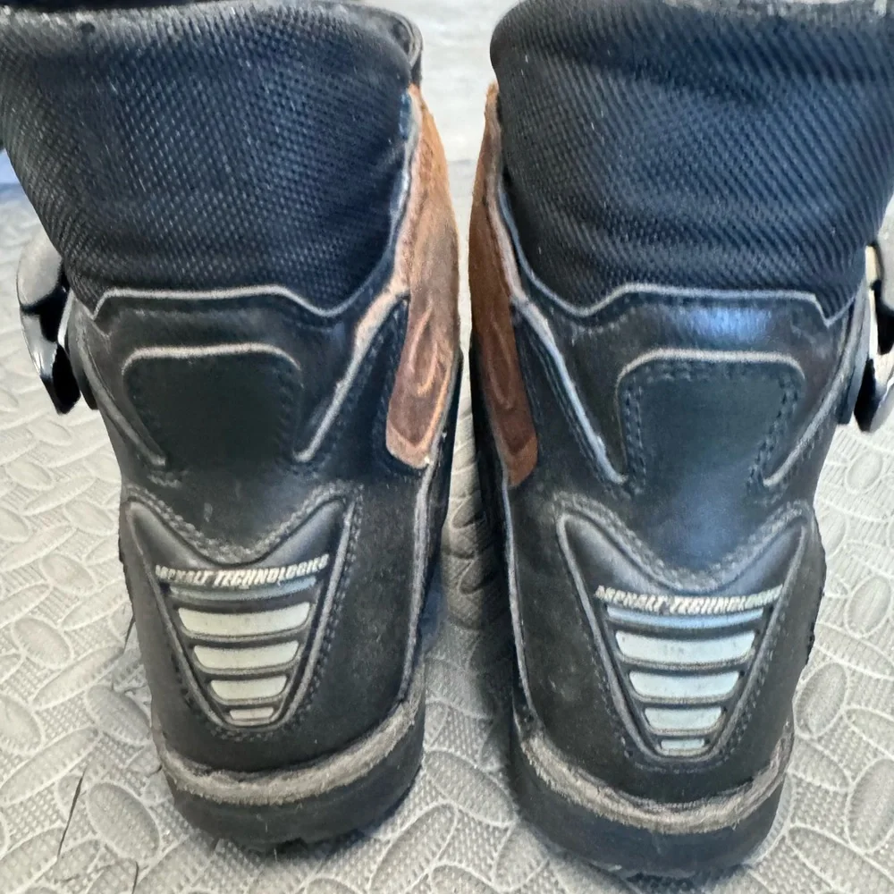 Icon Motorcycle Track Shoes - Picture 6 of 8